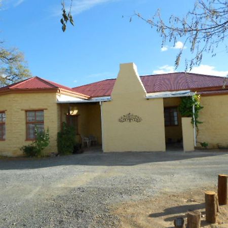 Sutherland Guest House Exterior photo